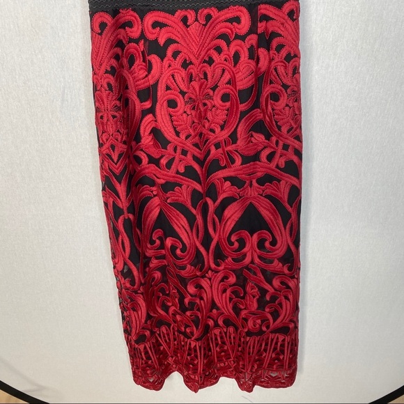 Foxiedox Red and Black Embroidered Dress Sz 2 New! - Picture 10 of 16